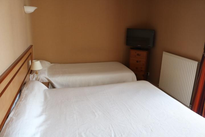 Logis Le Port Saint Aubin Hotel Morannes sur Sarthe-Daumeray Luaran gambar