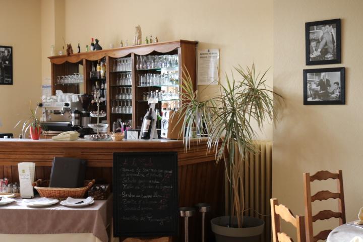 Logis Le Port Saint Aubin Hotel Morannes sur Sarthe-Daumeray Luaran gambar